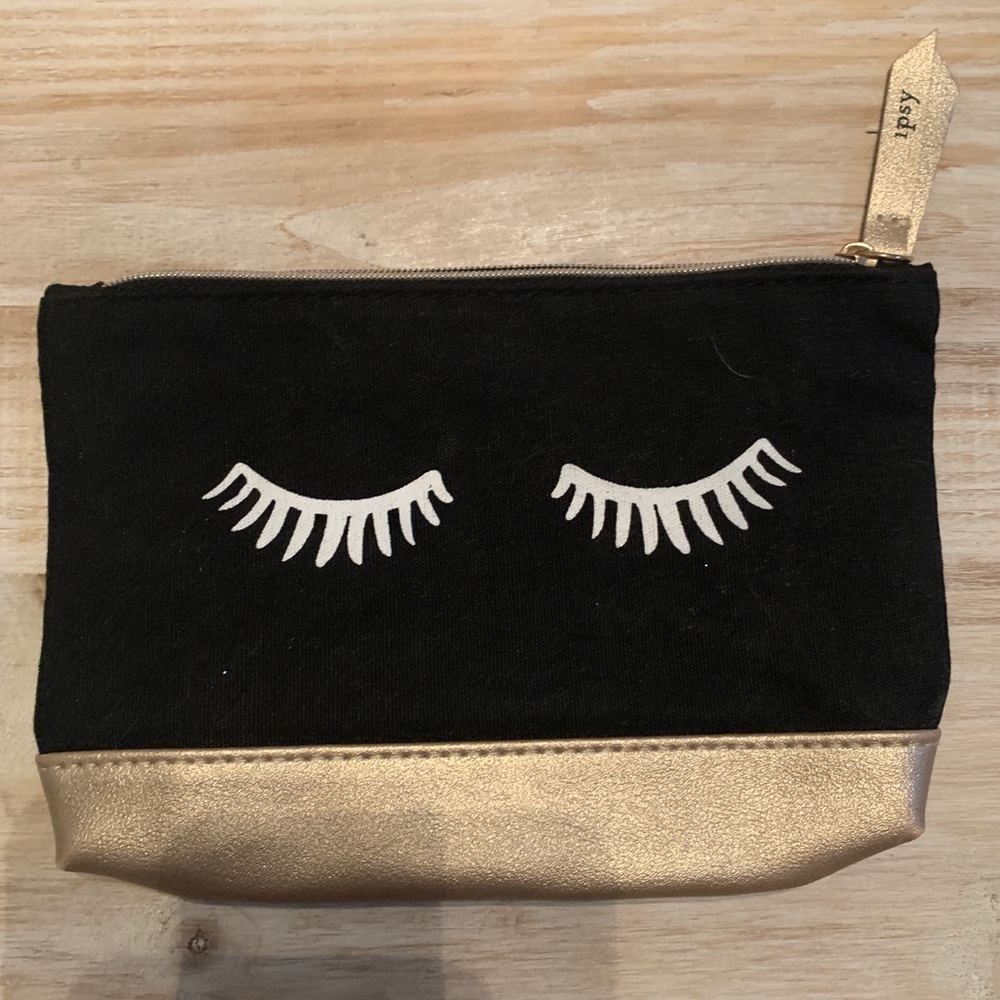NWOT Black Ipsy Cosmetic Bag